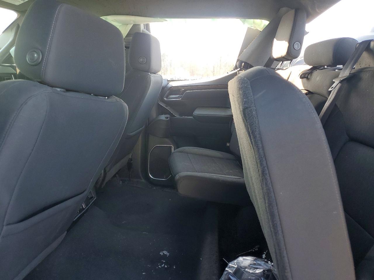 2022 GMC Sierra K1500 Elevation - zdjęcie 10