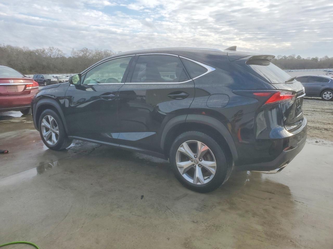 2017 Lexus Nx 200T Base - zdjęcie 2