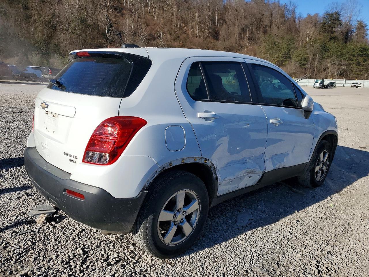 2016 Chevrolet Trax Ls - zdjęcie 3