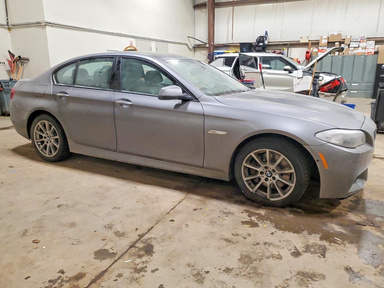 2013 BMW 535 Xi - zdjęcie 4