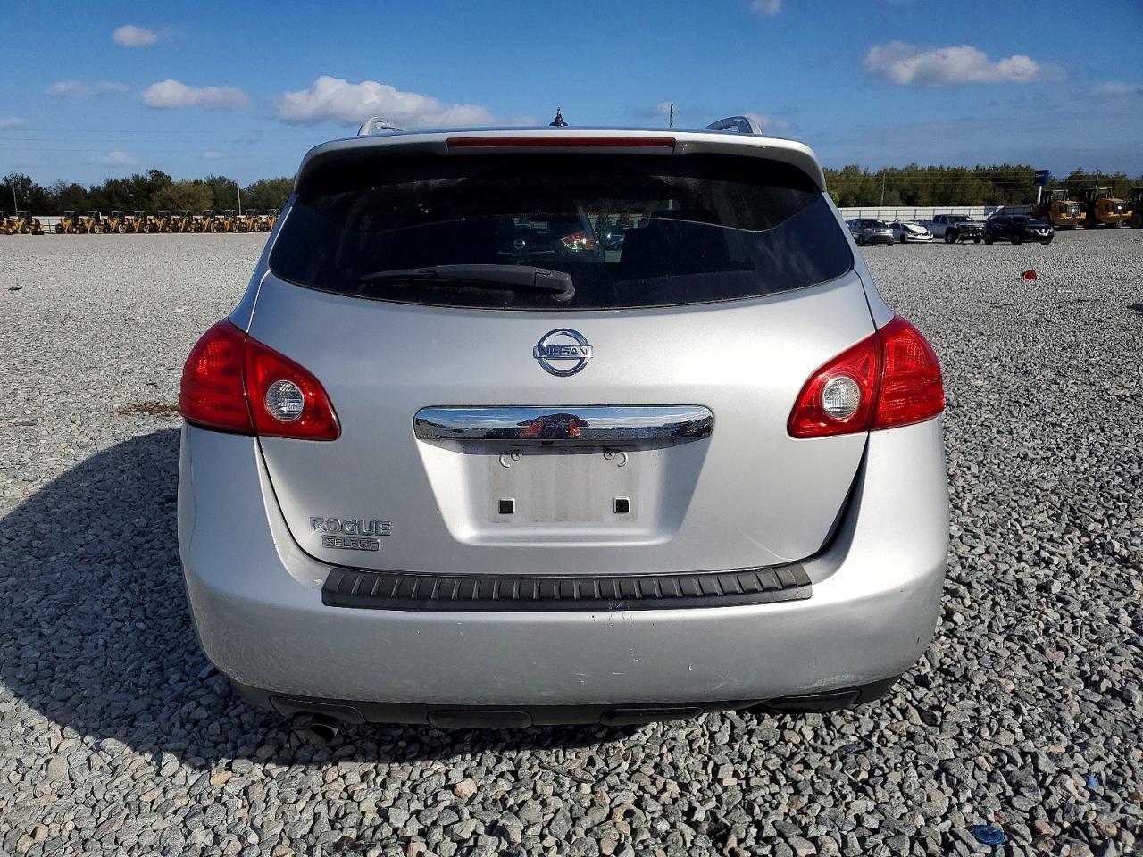 2015 Nissan Rogue Select S - zdjęcie 6