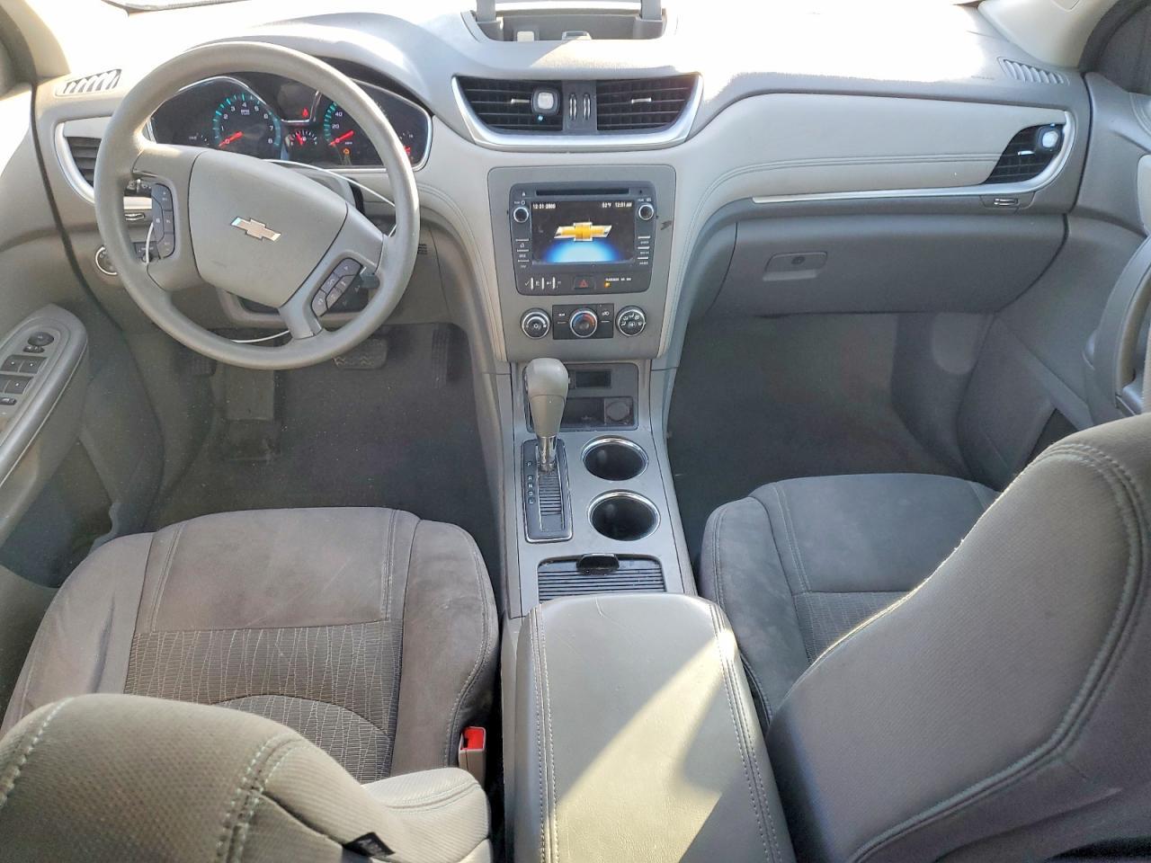 2013 Chevrolet Traverse Ls - zdjęcie 8