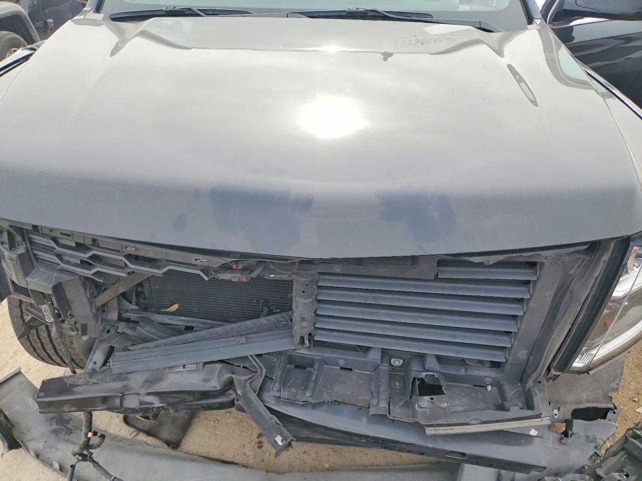 2020 Chevrolet Tahoe C1500 Lt - zdjęcie 12