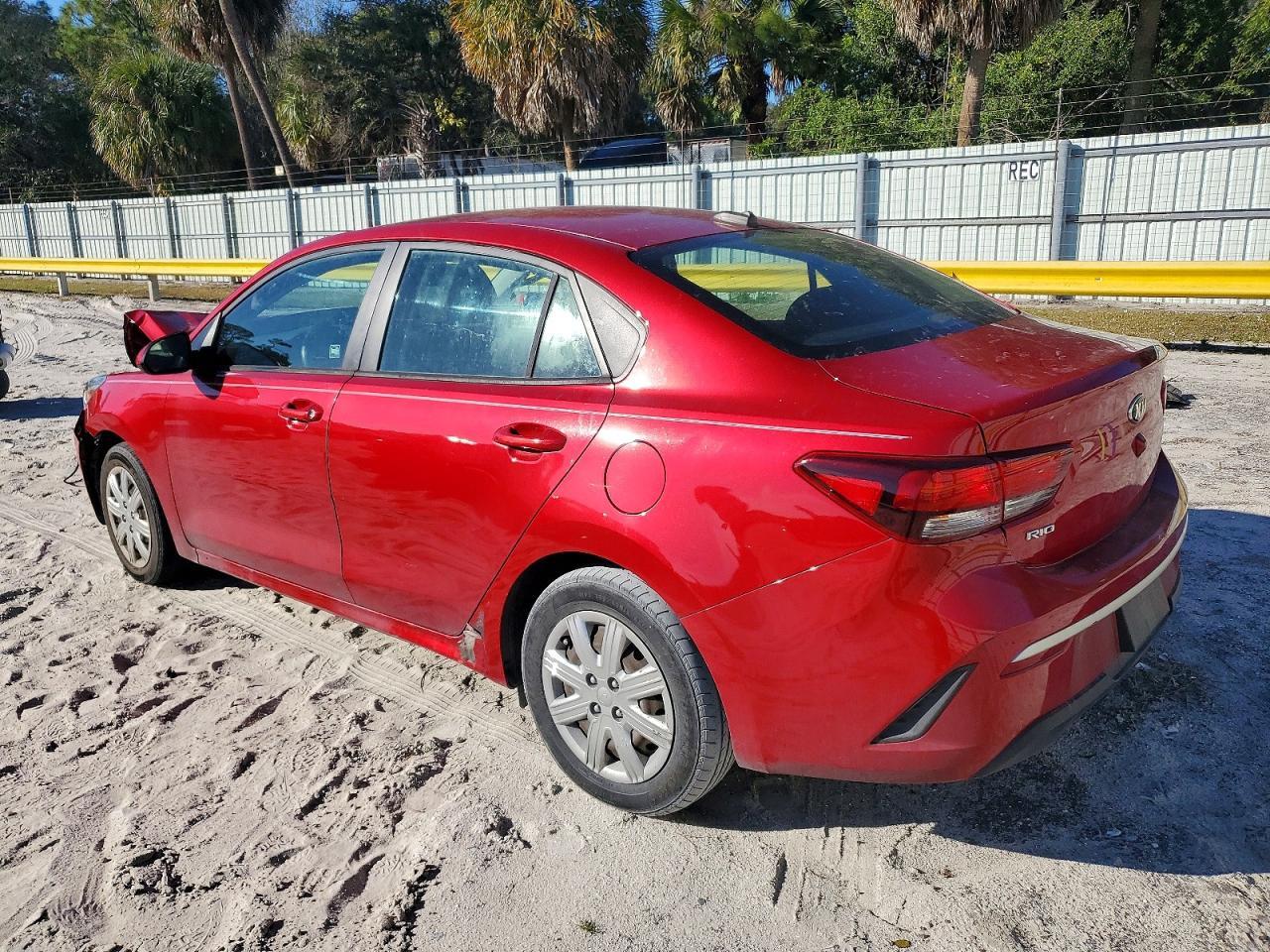 2021 Kia Rio Lx - zdjęcie 2