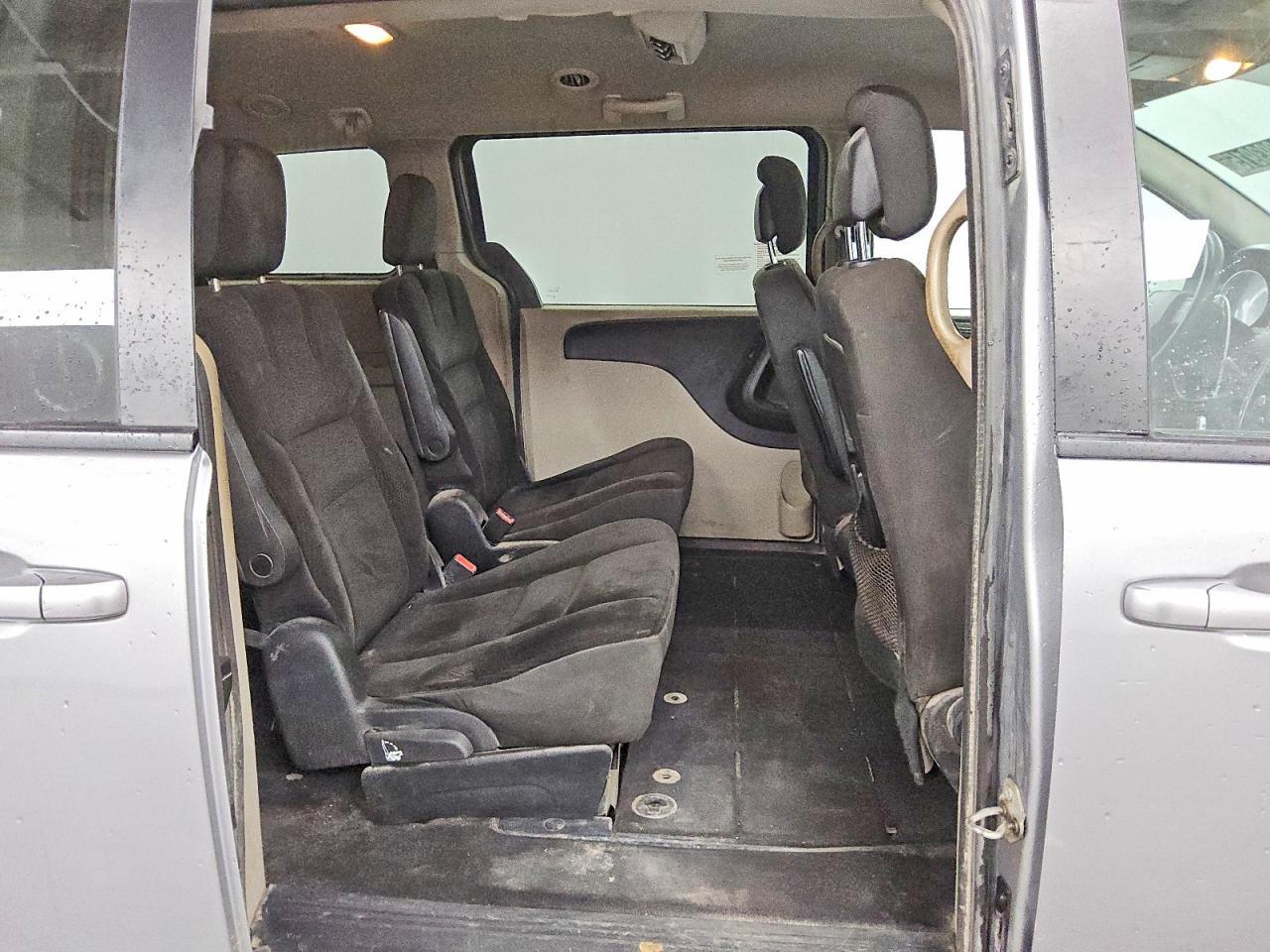 2018 Dodge Grand Caravan Se - zdjęcie 11