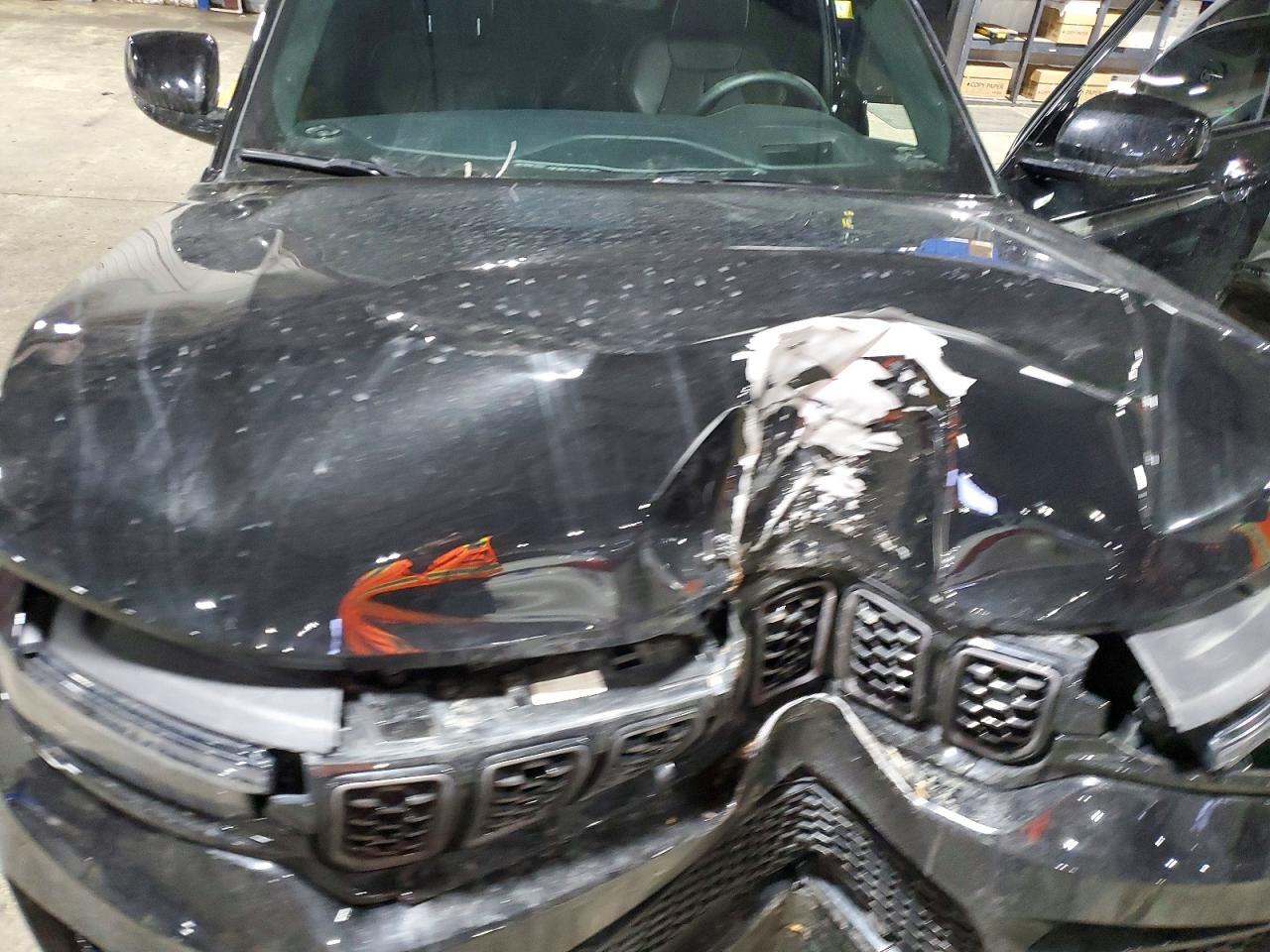 2025 Jeep Grand Cherokee Summit - zdjęcie 11