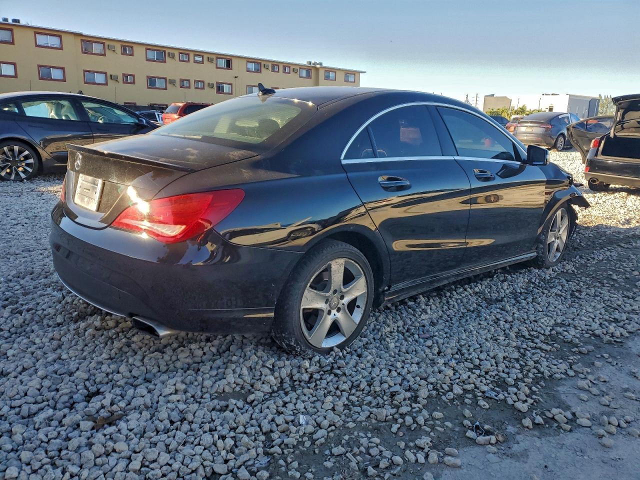 2015 Mercedes-Benz Cla 250 - zdjęcie 3