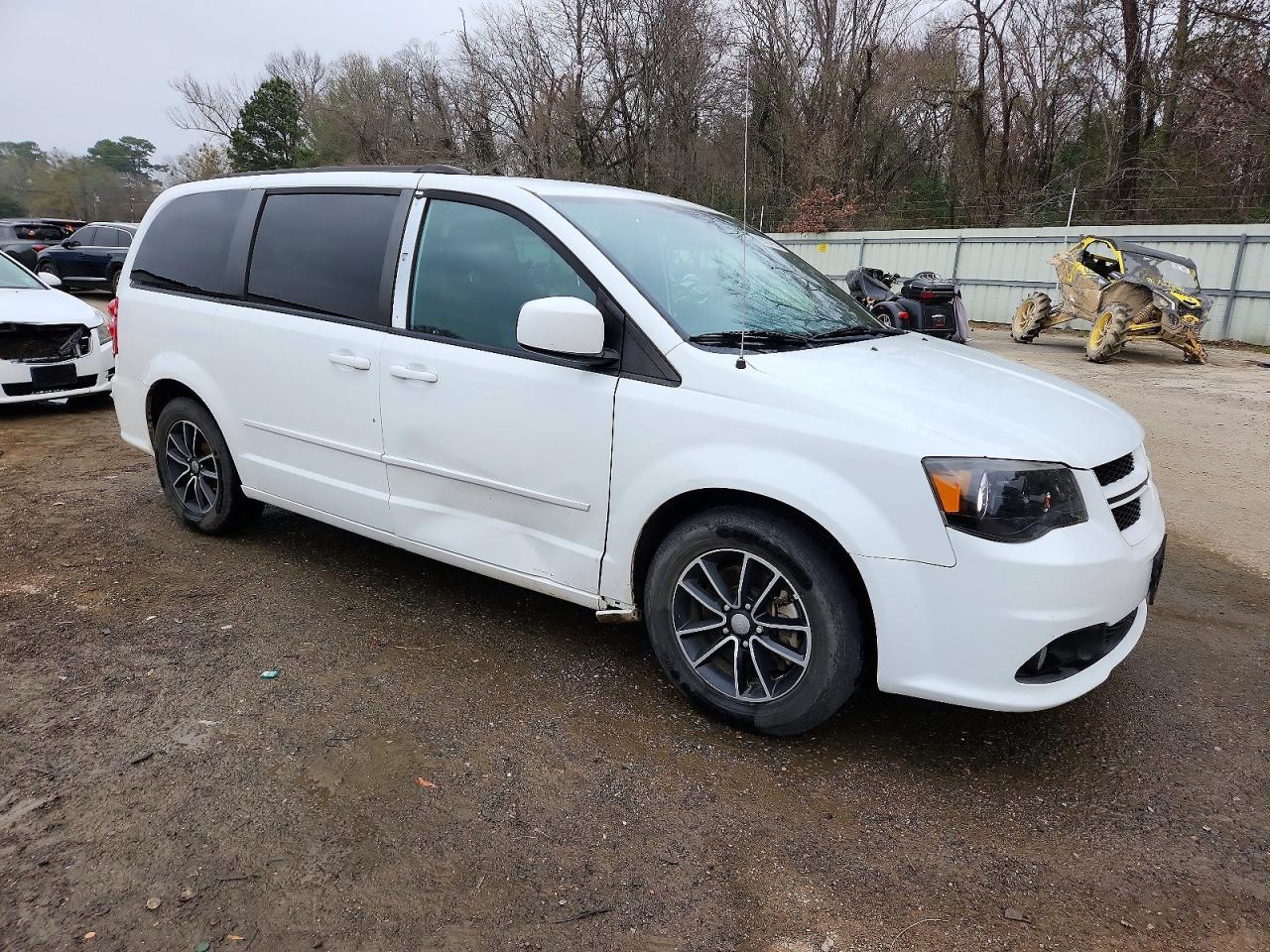 2016 Dodge Grand Caravan R/T - zdjęcie 4