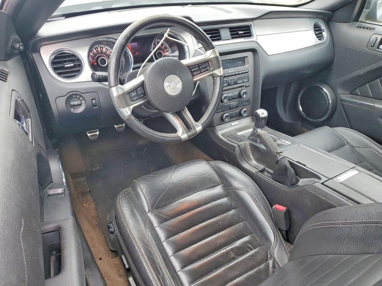 2013 Ford Mustang Gt - zdjęcie 8