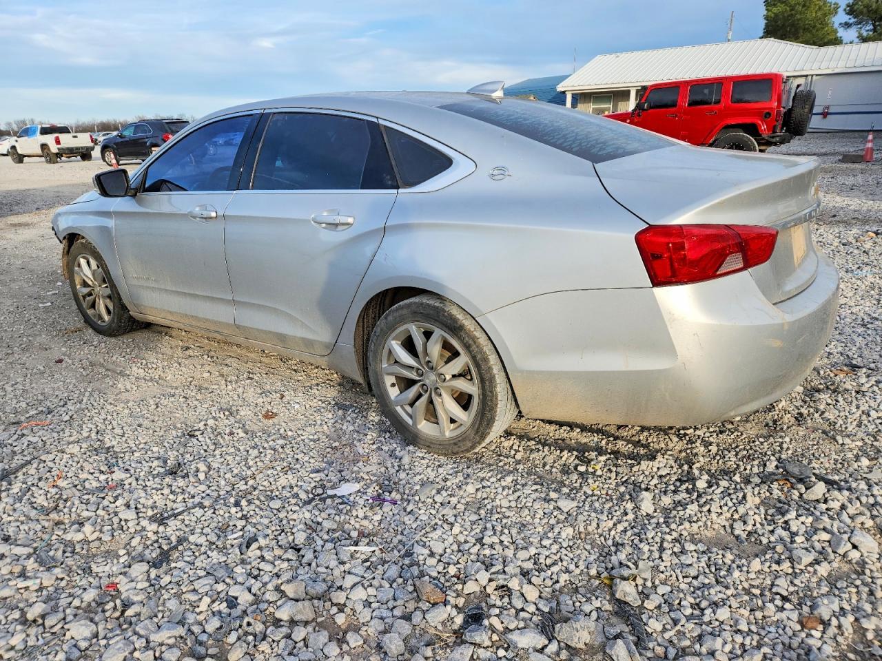 2019 Chevrolet Impala Lt - zdjęcie 2