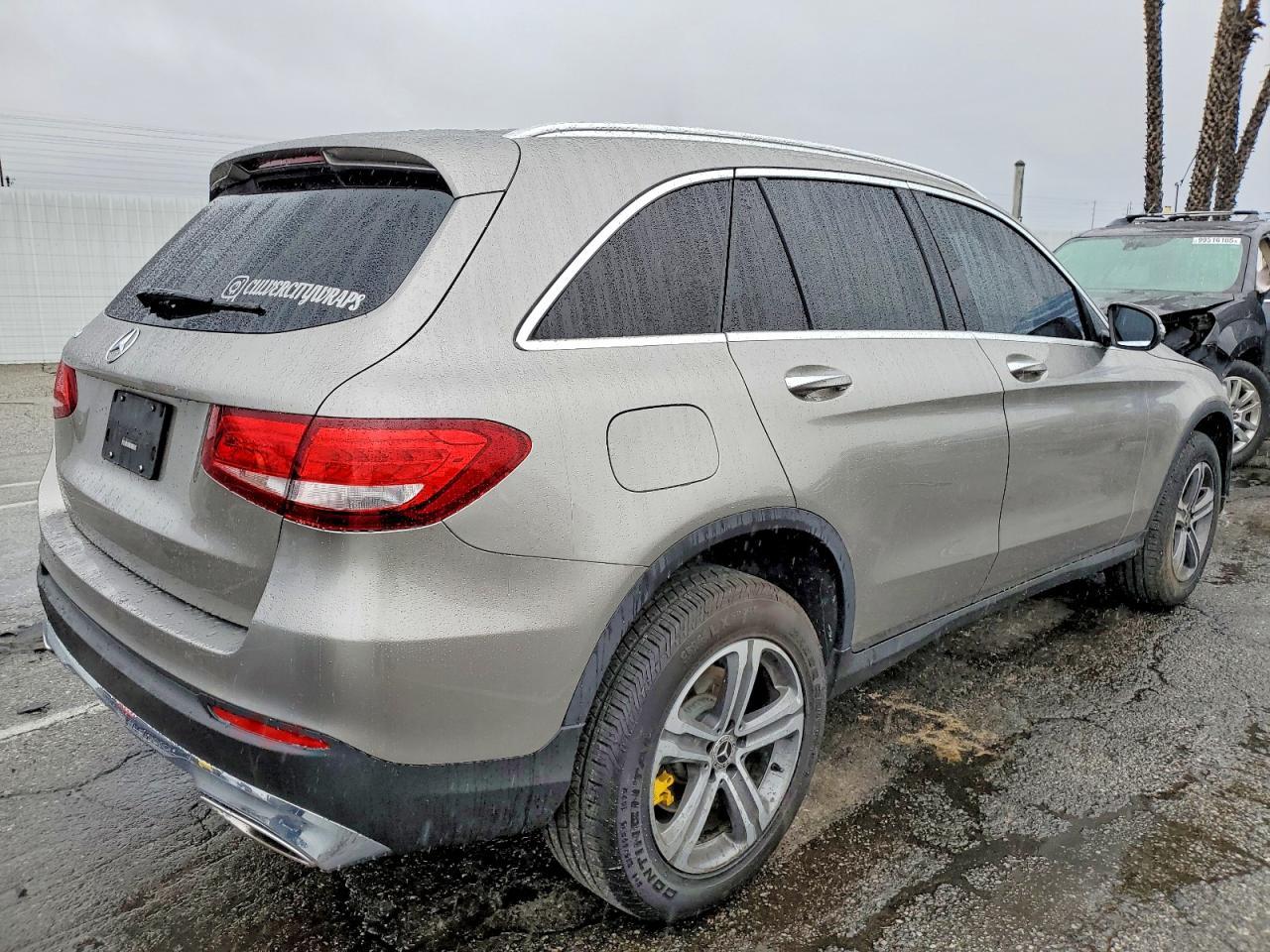 2019 Mercedes-Benz Glc 300 - zdjęcie 3