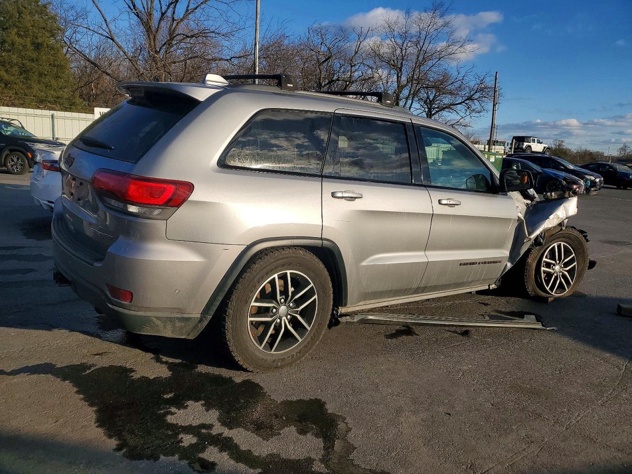 2017 Jeep Grand Cherokee Trailhawk - zdjęcie 3