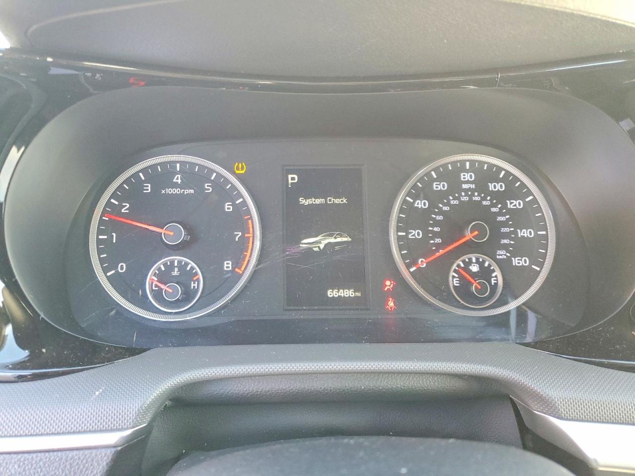 2022 Kia K5 Lxs - zdjęcie 9