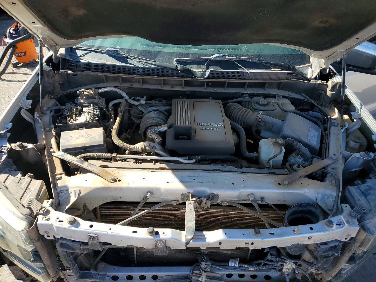 2020 Chevrolet Silverado K1500 Lt - zdjęcie 11