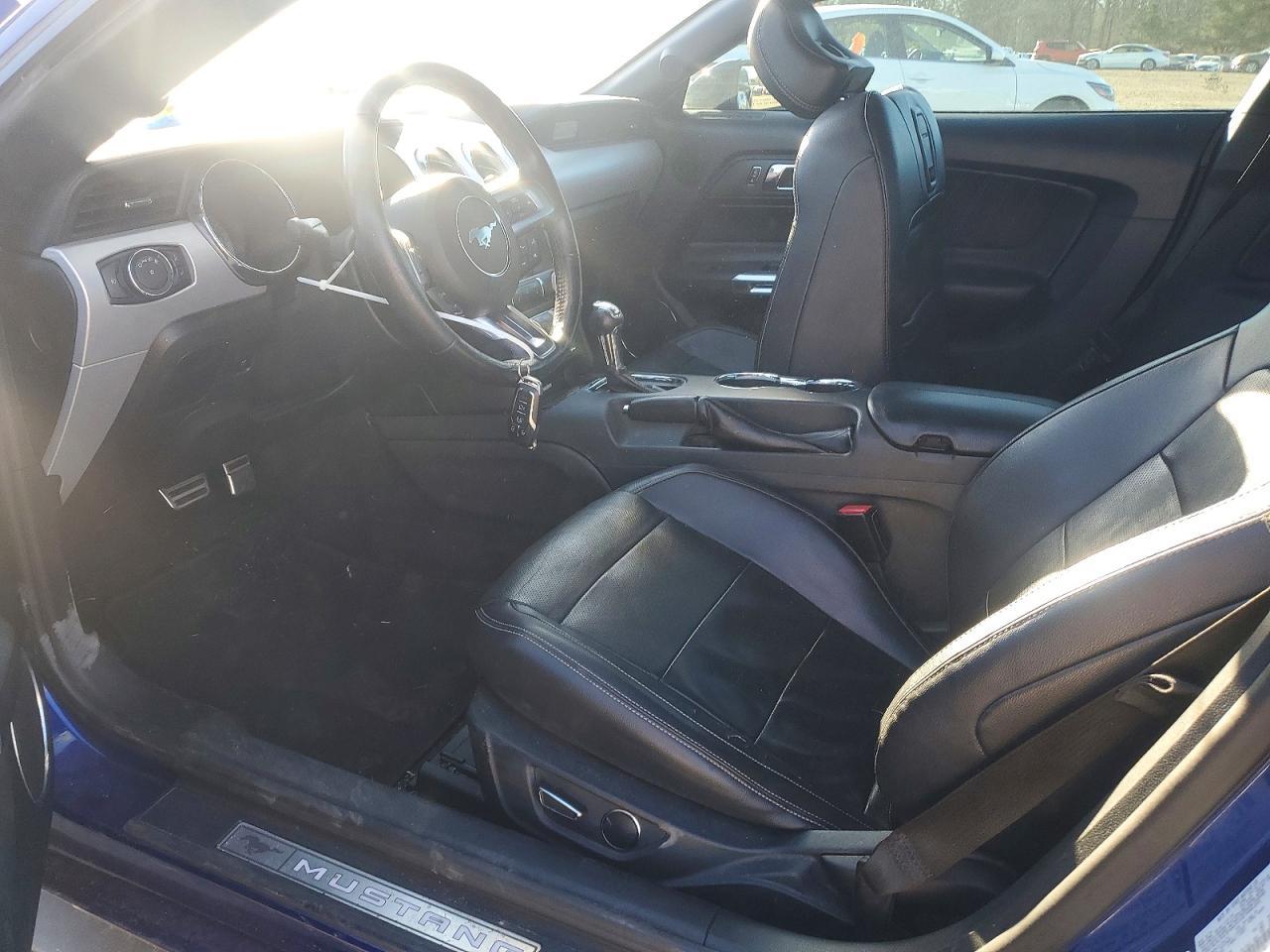 2016 Ford Mustang - zdjęcie 7