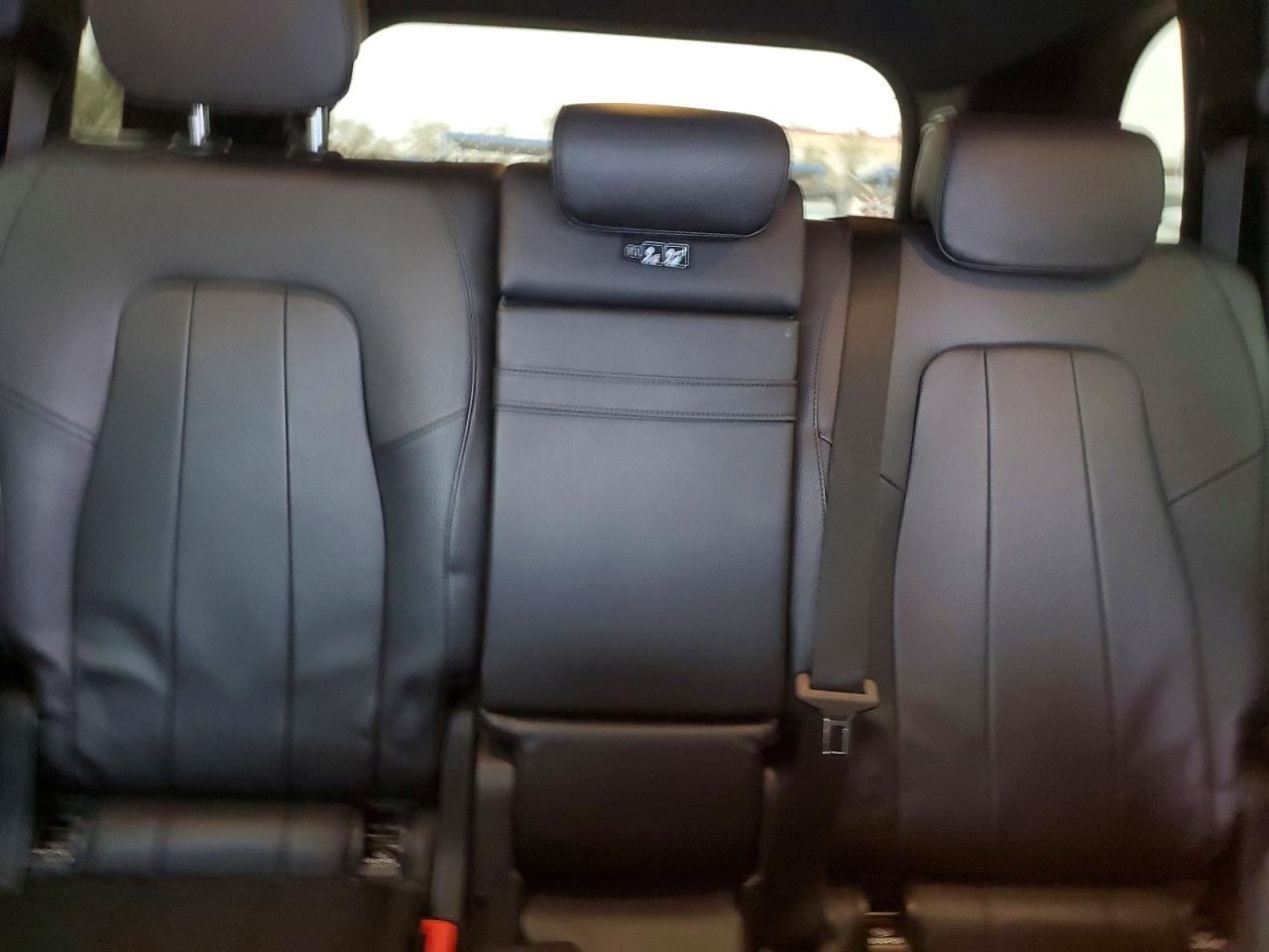 2020 Mercedes-Benz Glb 250 - zdjęcie 10