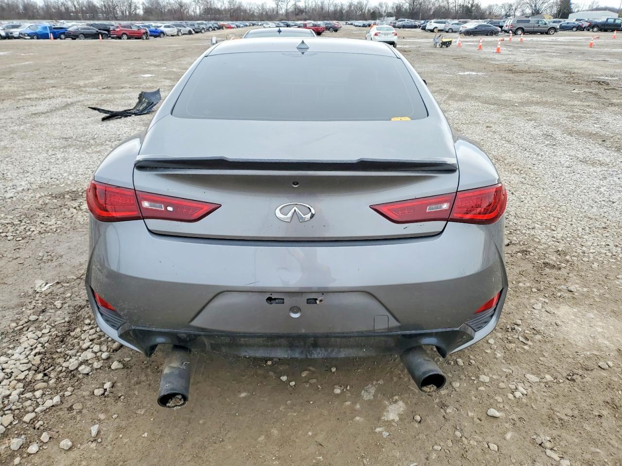 2017 Infiniti Q60 Premium - zdjęcie 6