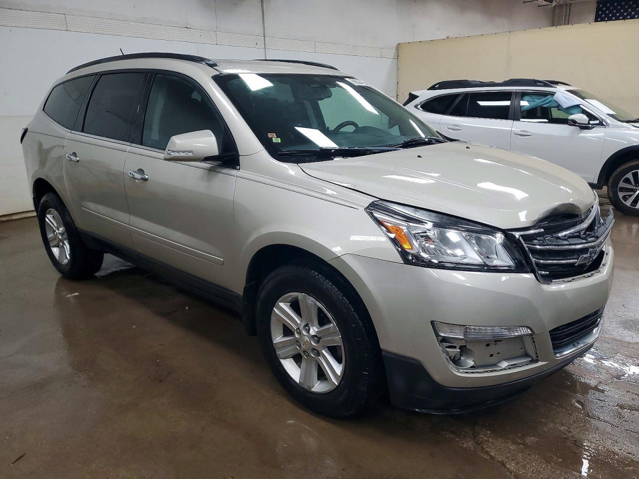 2013 Chevrolet Traverse Lt - zdjęcie 4