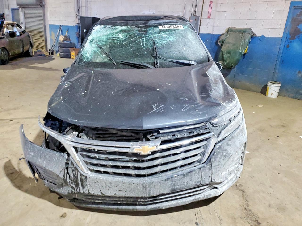 2022 Chevrolet Equinox Ls - zdjęcie 5