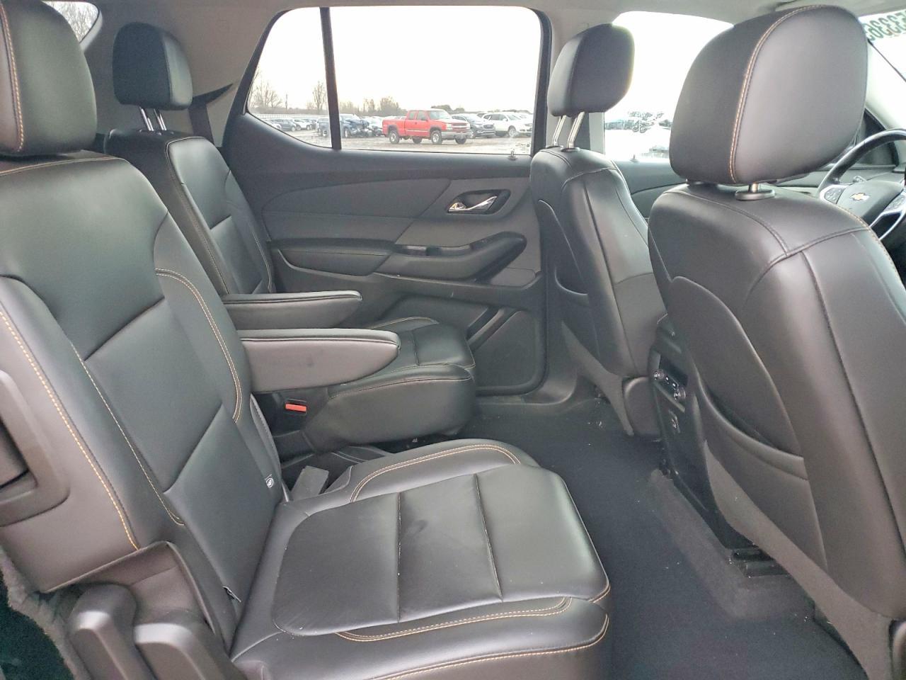 2021 Chevrolet Traverse Lt - zdjęcie 11
