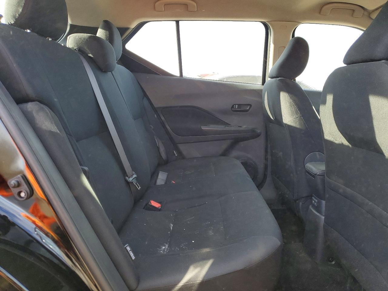 2024 Nissan Kicks S - zdjęcie 11