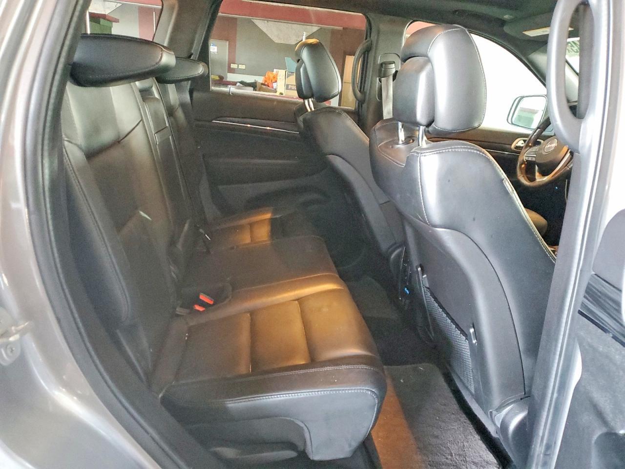 2021 Jeep Grand Cherokee Limited - zdjęcie 11