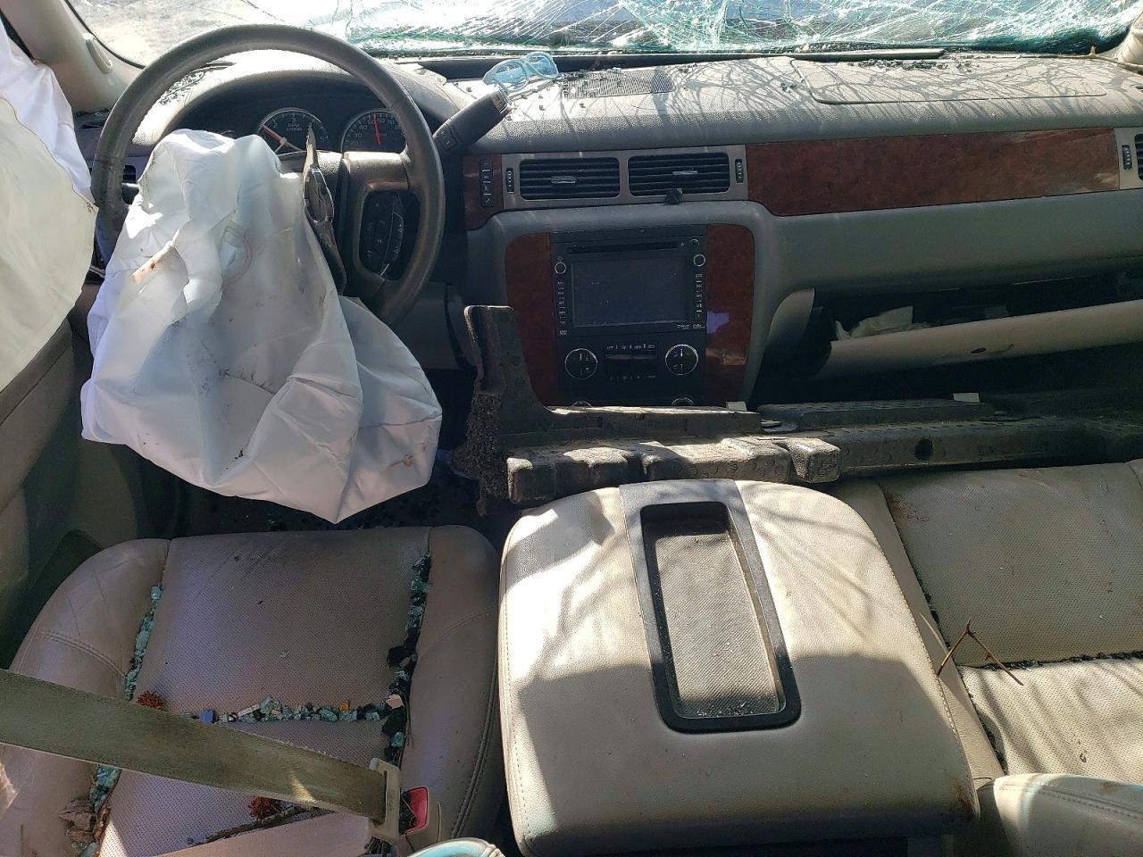 2013 Chevrolet Avalanche Ltz - zdjęcie 8