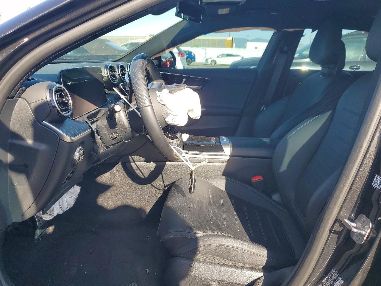 2023 Mercedes-Benz C 300 - zdjęcie 7