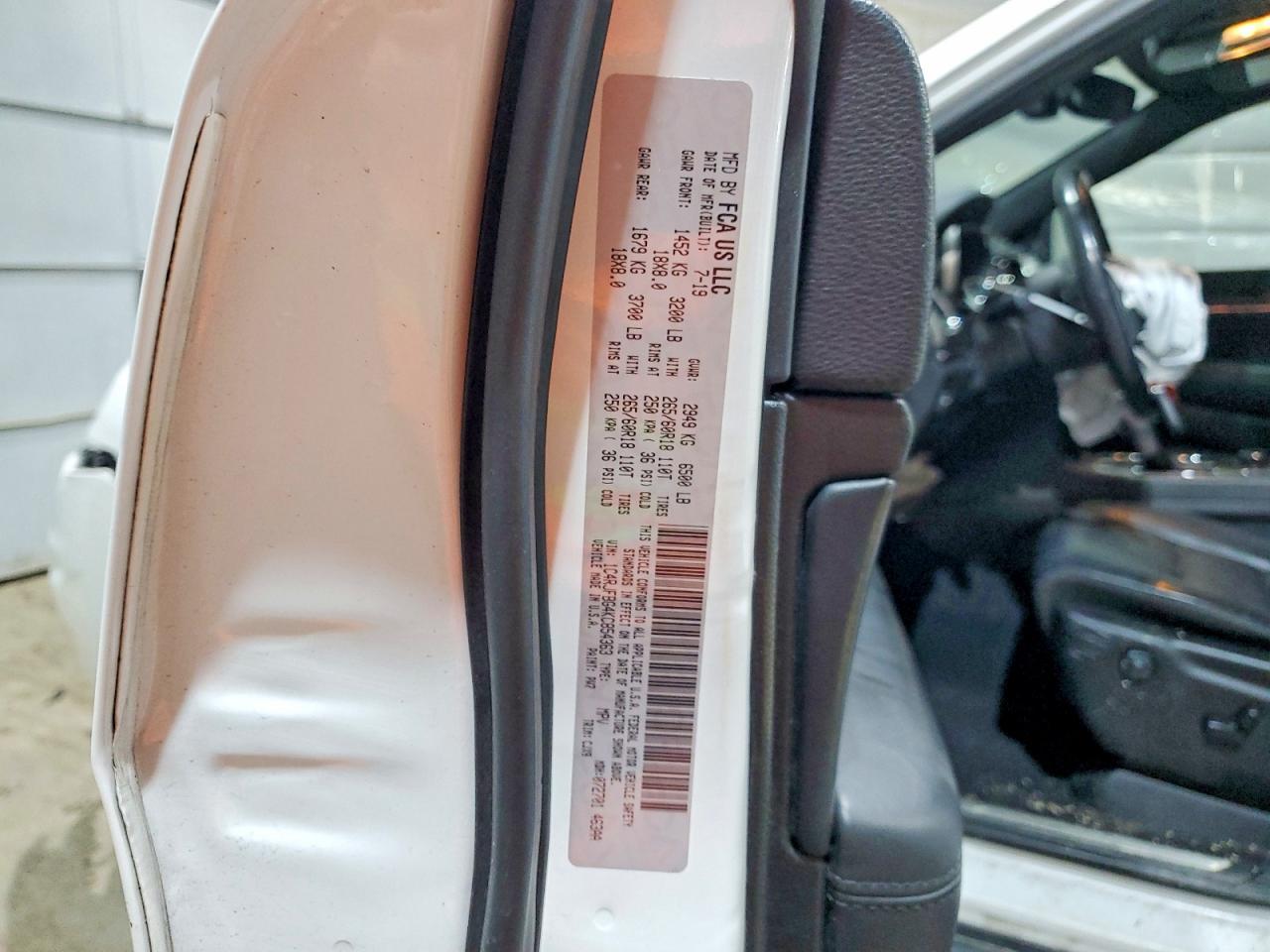 2019 Jeep Grand Cherokee Limited - zdjęcie 13