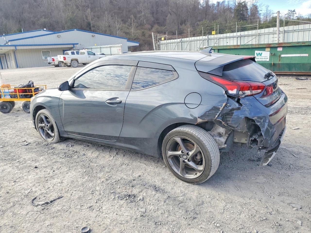 2019 Hyundai Veloster Base - zdjęcie 2