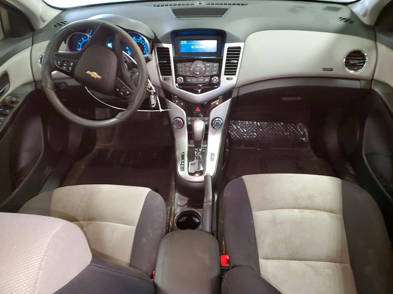 2013 Chevrolet Cruze Ls - zdjęcie 8