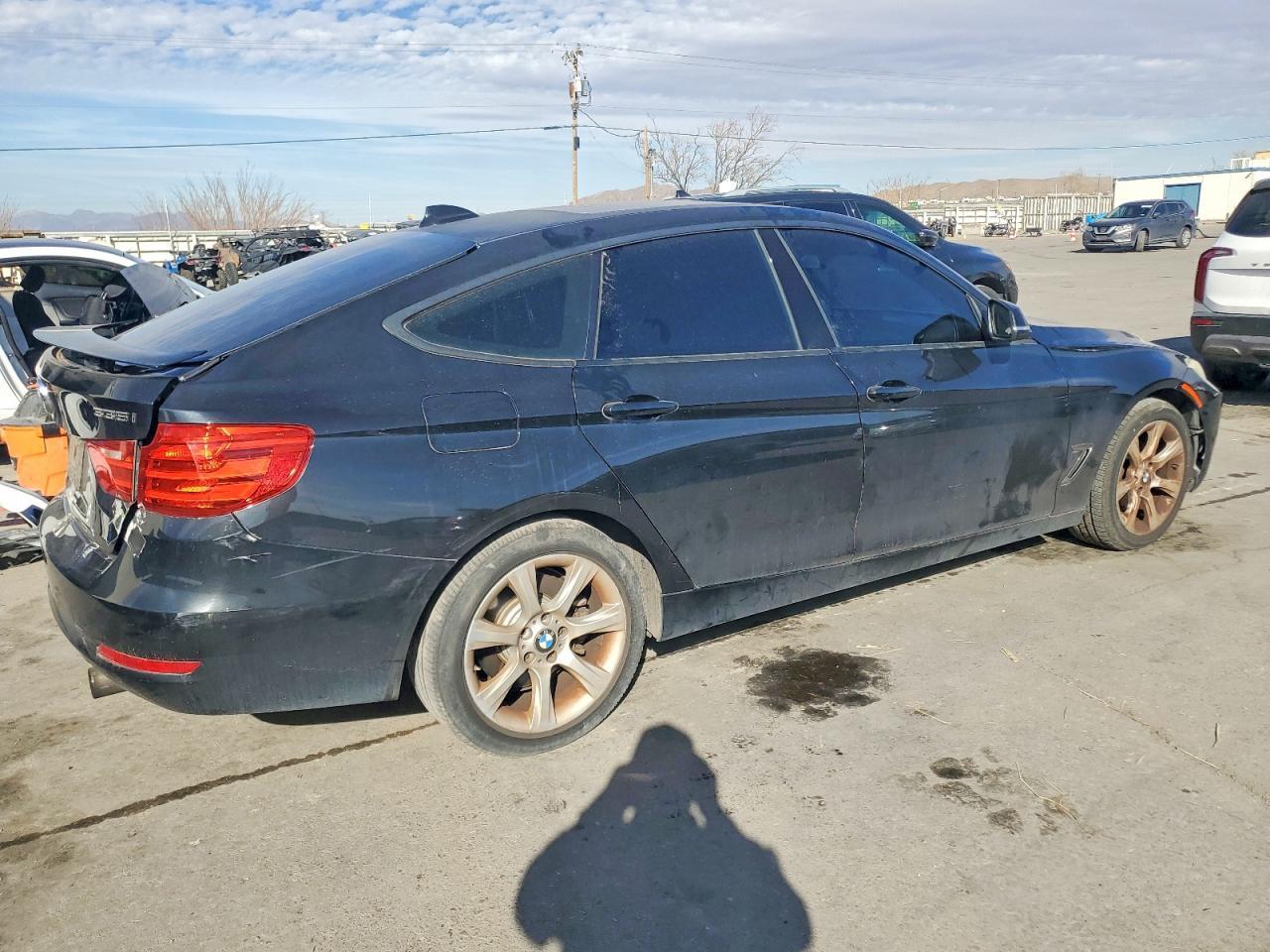 2014 BMW 335 Xigt - zdjęcie 3