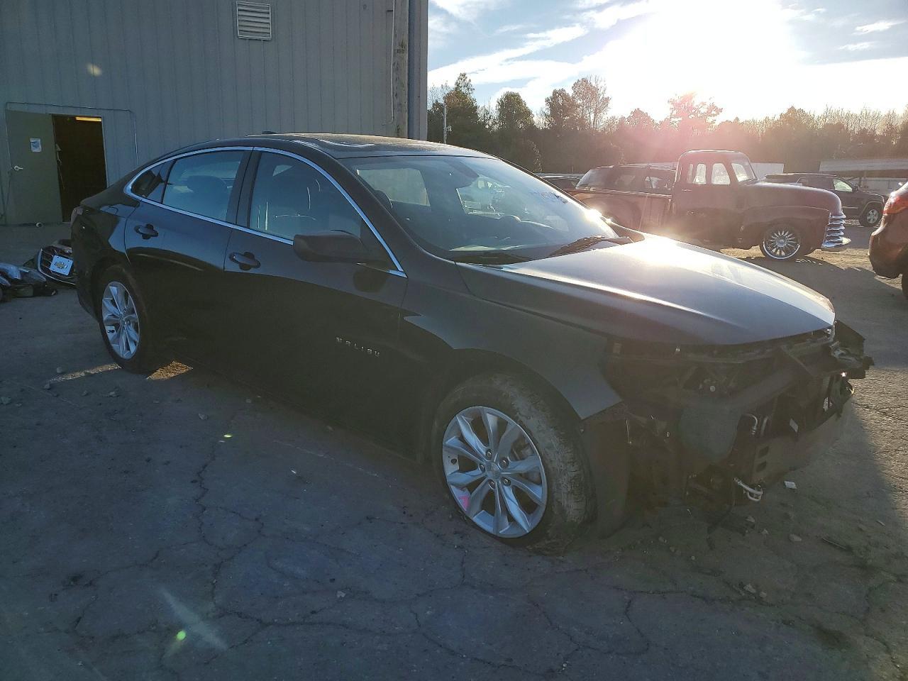 2022 Chevrolet Malibu Lt - zdjęcie 4