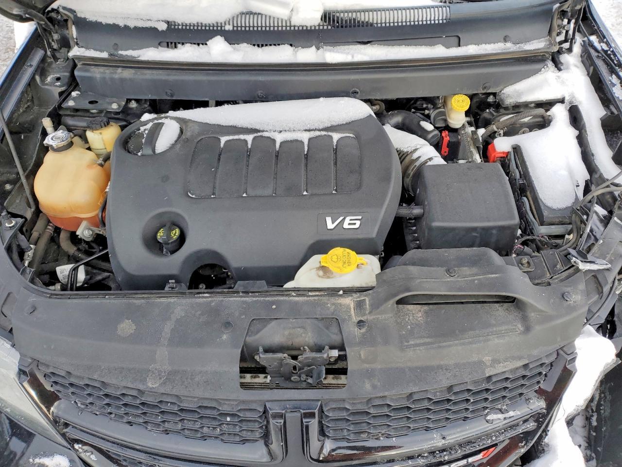 2016 Dodge Journey R/T - zdjęcie 12