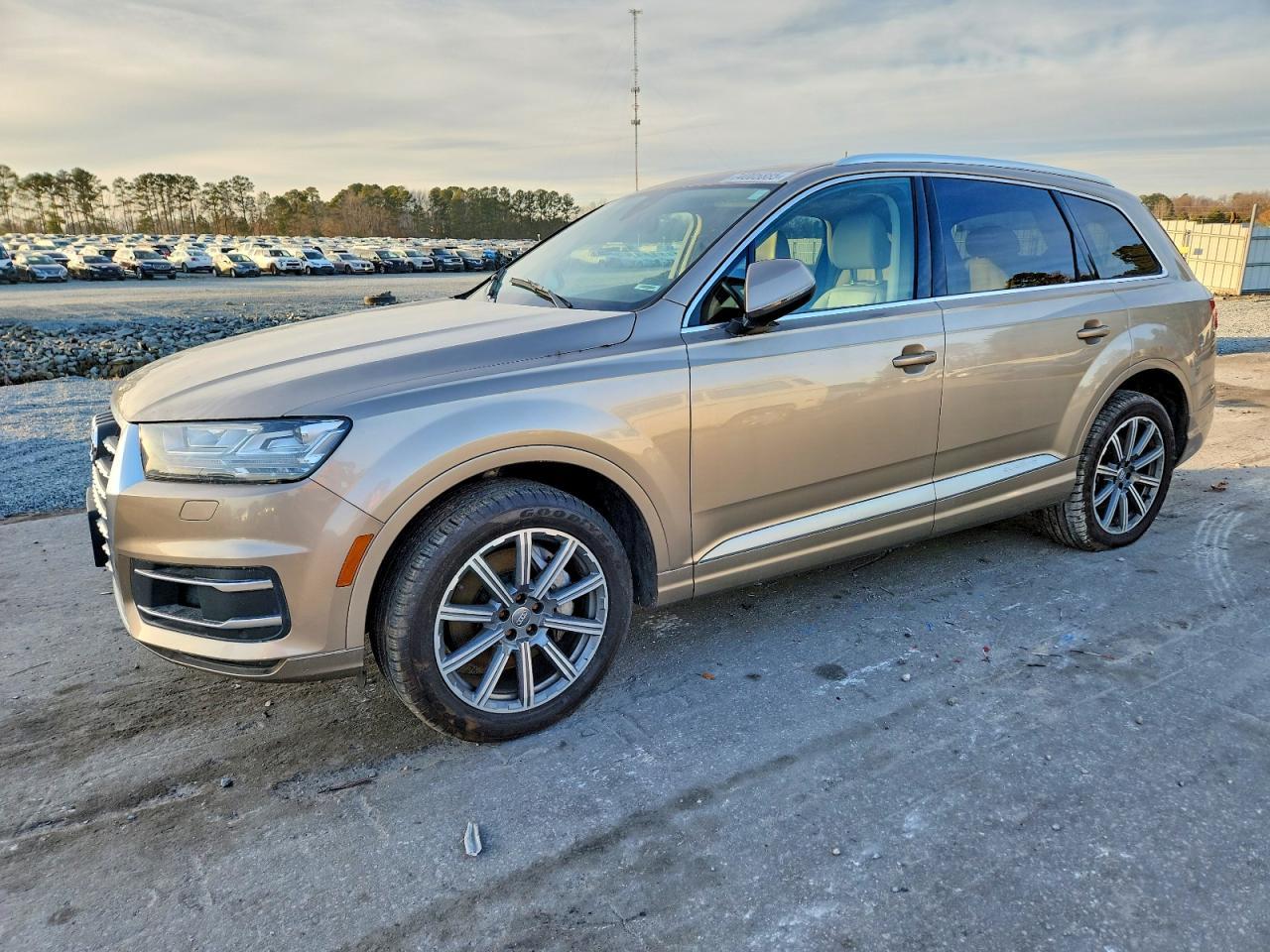 Audi Q7 - zdjęcie 1