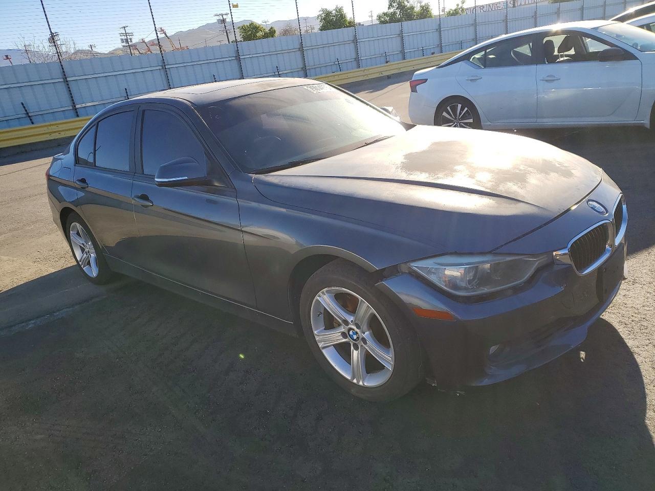 BMW Seria 3 - zdjęcie 4