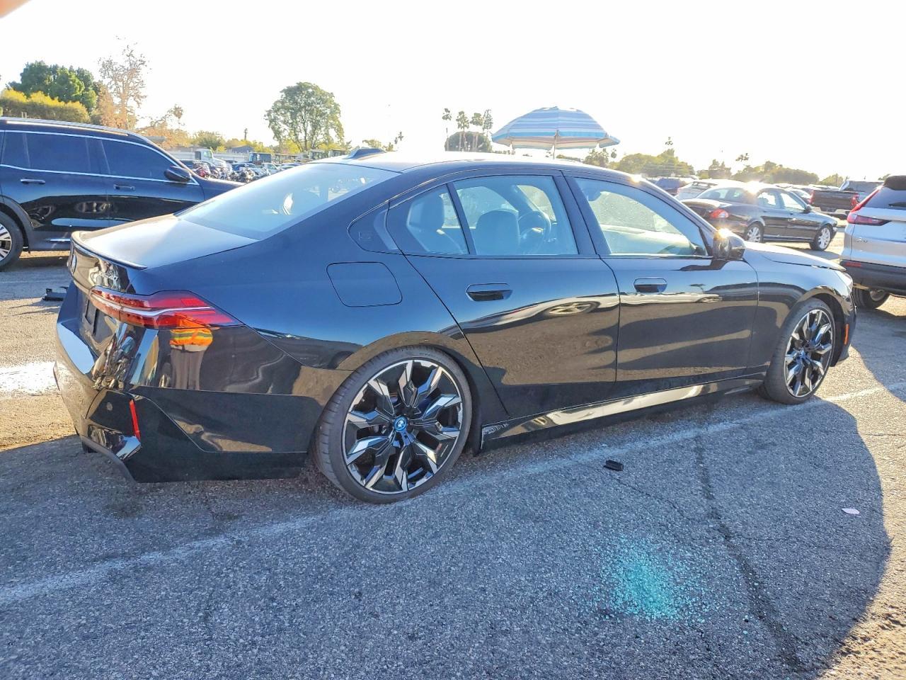 2025 BMW I5 xDrive 40 - zdjęcie 3