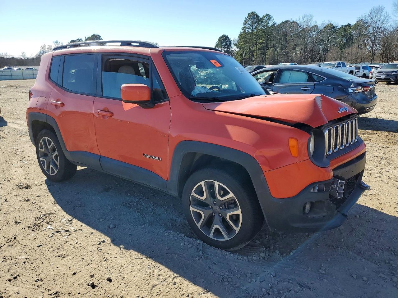 2016 Jeep Renegade Latitude - zdjęcie 4