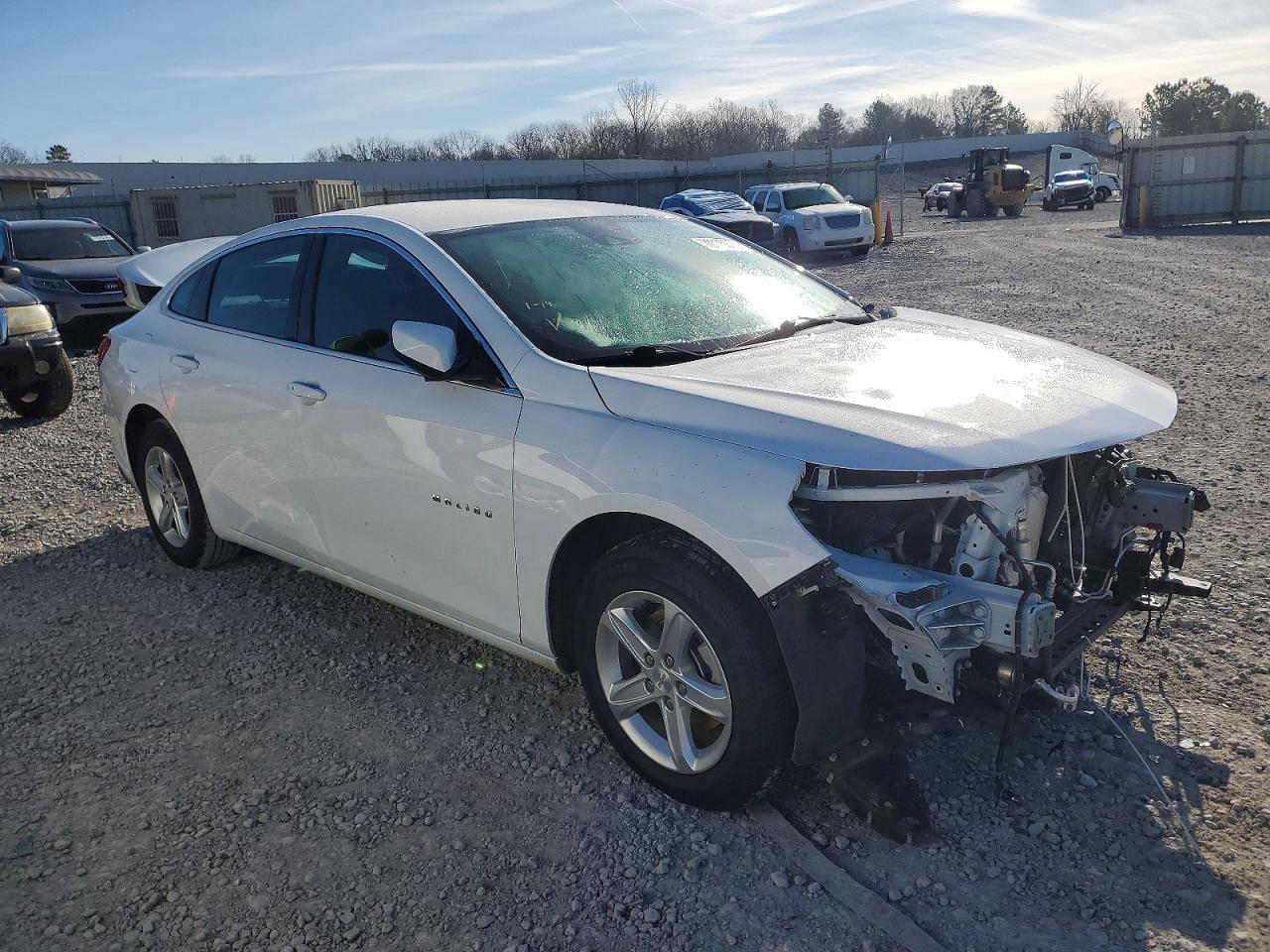 2024 Chevrolet Malibu Ls - zdjęcie 4