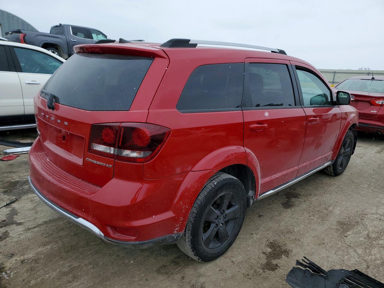 2018 Dodge Journey Crossroad - zdjęcie 3