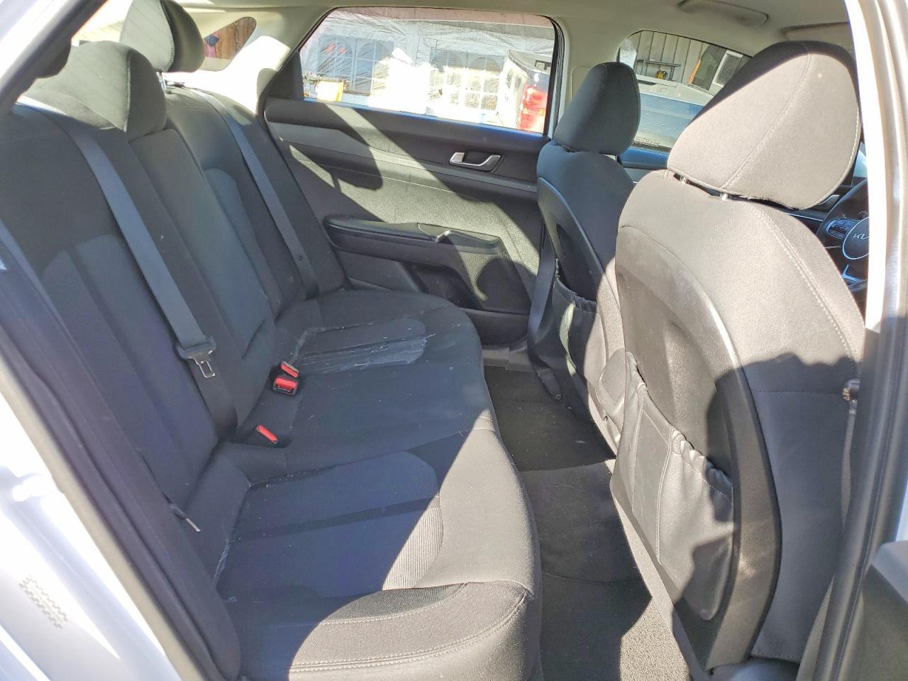 2022 Kia K5 Lxs - zdjęcie 10