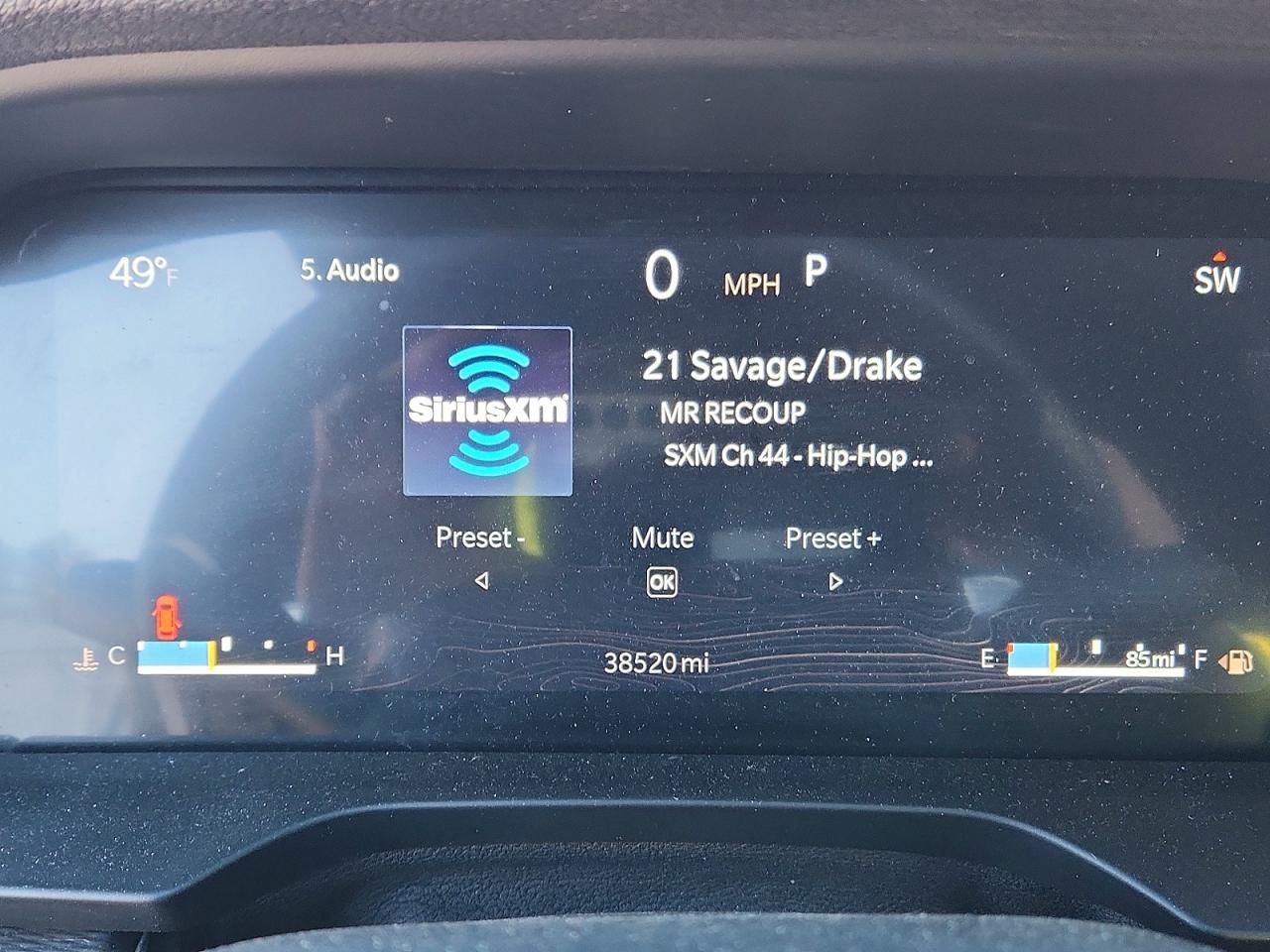 2024 Jeep Grand Cherokee Laredo - zdjęcie 9