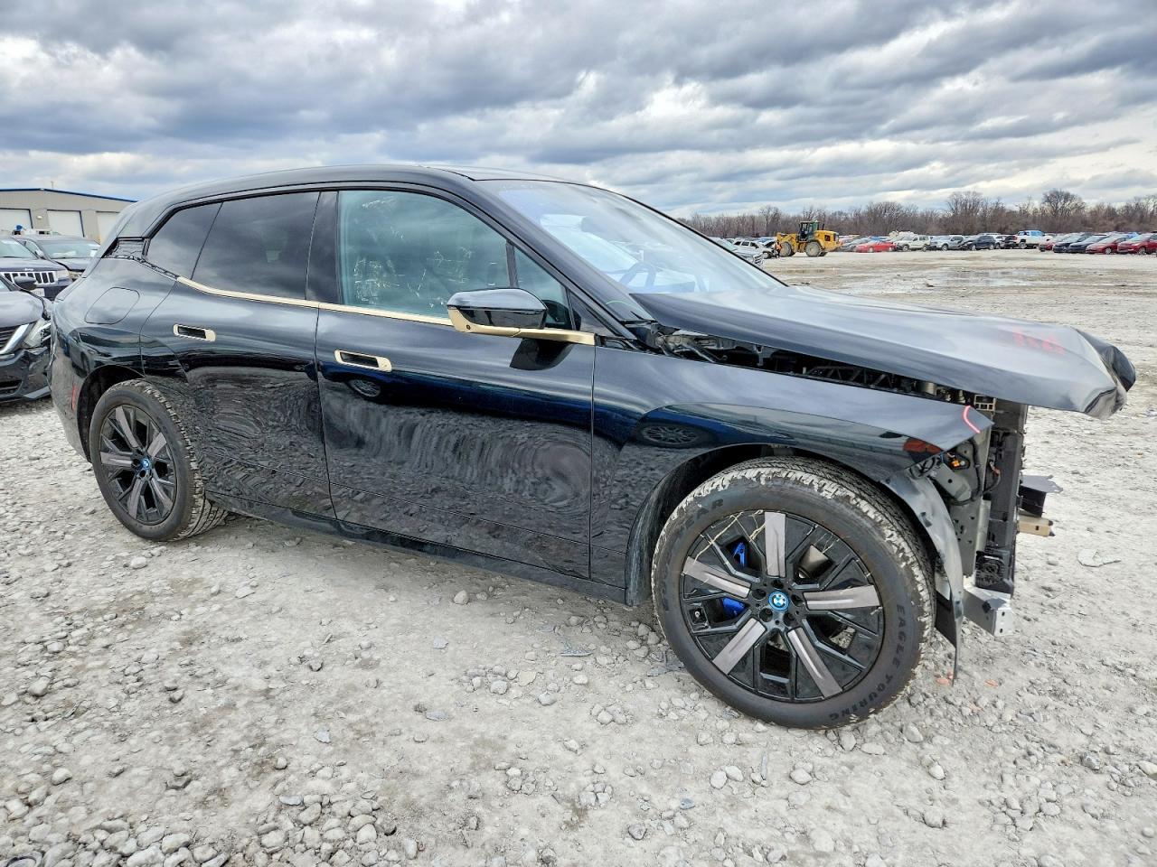 2024 BMW Ix xDrive50 - zdjęcie 4