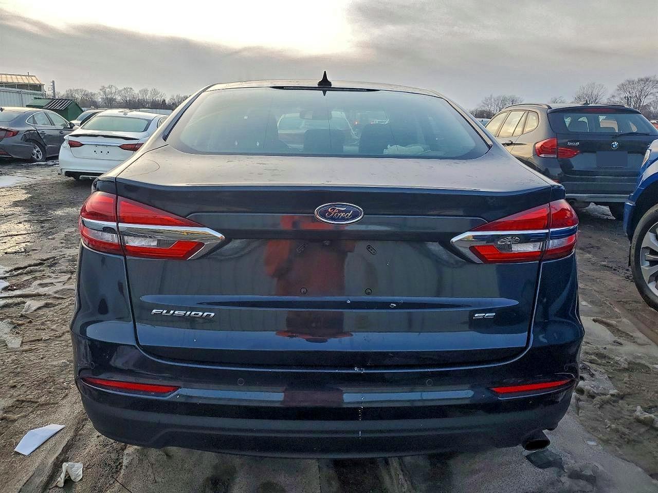 2020 Ford Fusion Se - zdjęcie 6