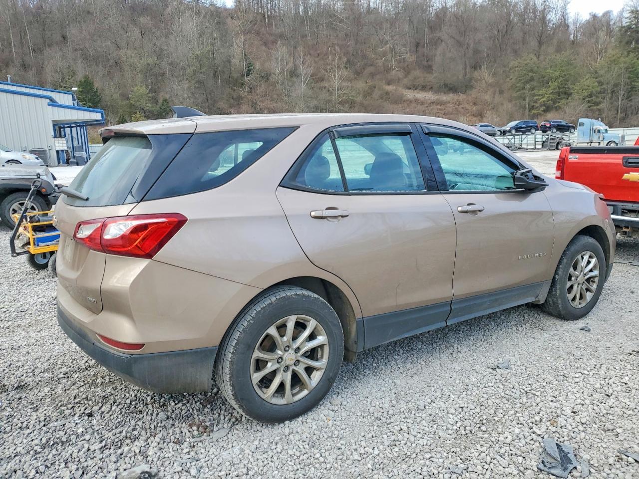 2019 Chevrolet Equinox Ls - zdjęcie 3
