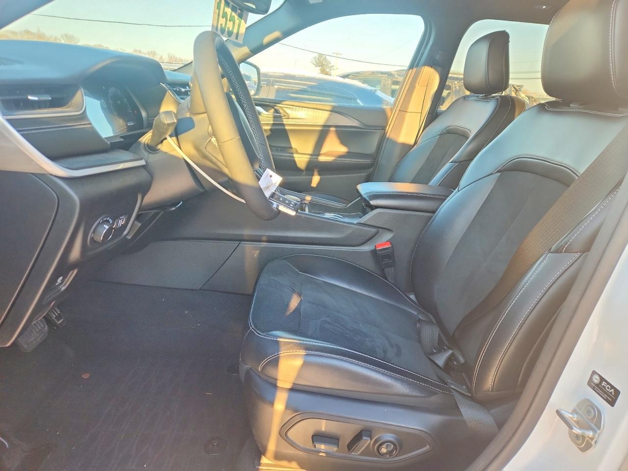 2024 Jeep Grand Cherokee Laredo - zdjęcie 7