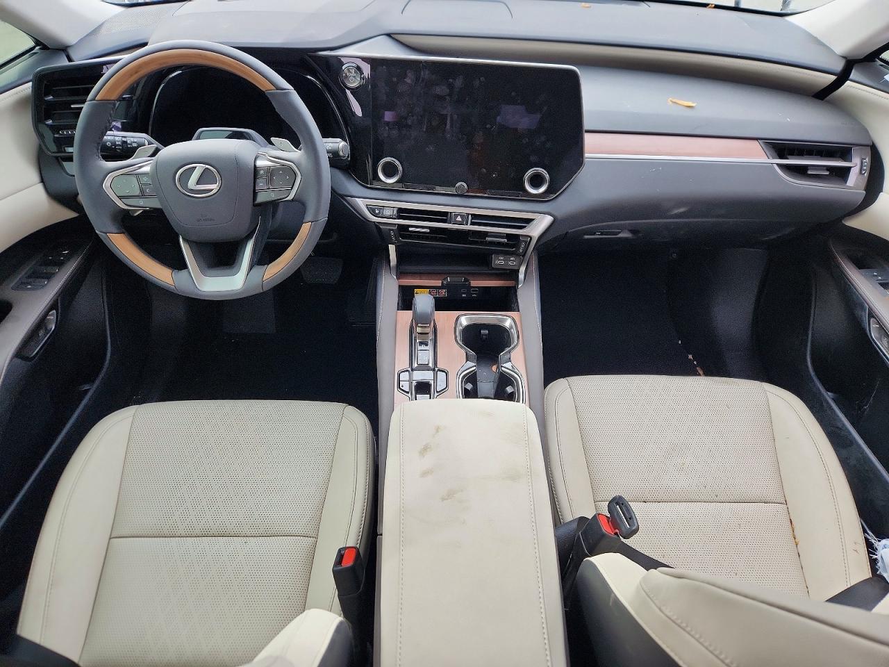 2026 Lexus Rx 350 - zdjęcie 8