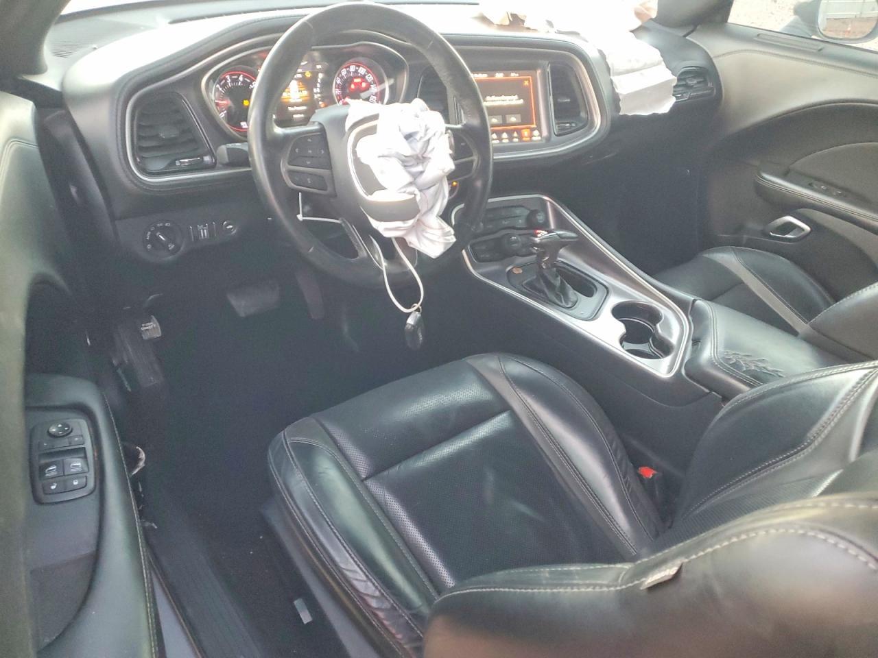 2020 Dodge Challenger Sxt - zdjęcie 8