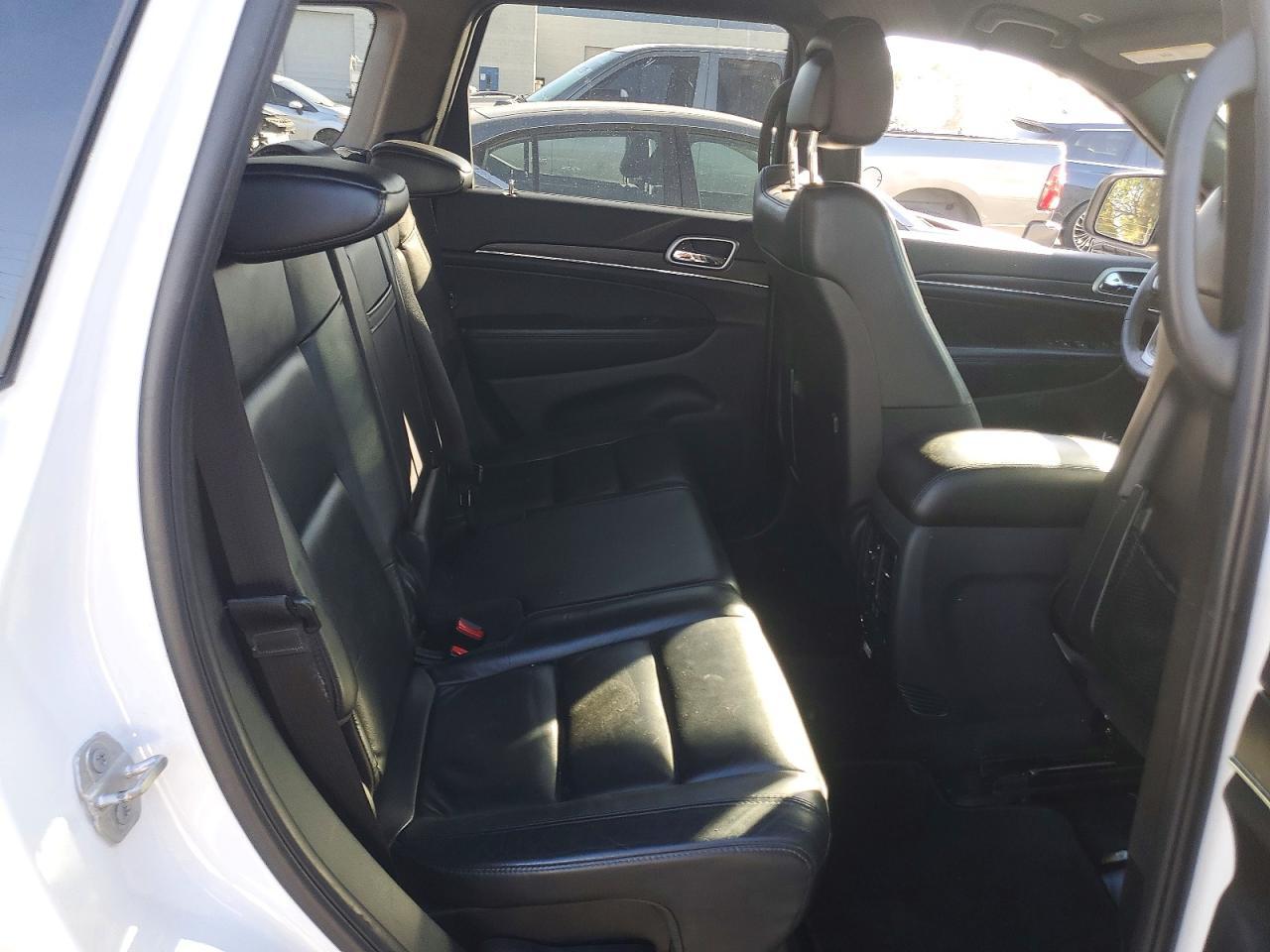 2018 Jeep Grand Cherokee Limited - zdjęcie 11