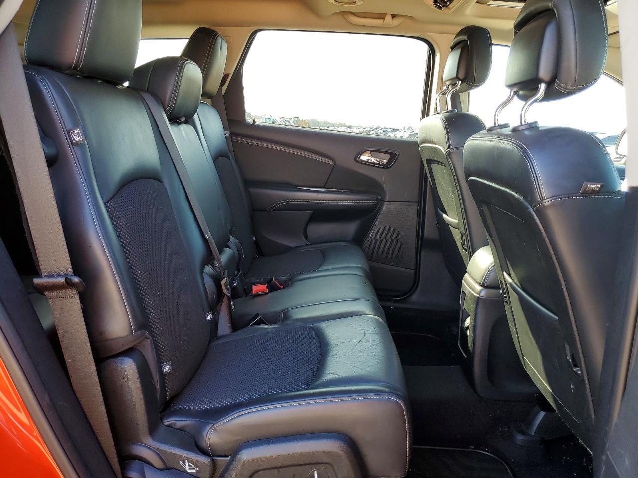 2018 Dodge Journey Crossroad - zdjęcie 10